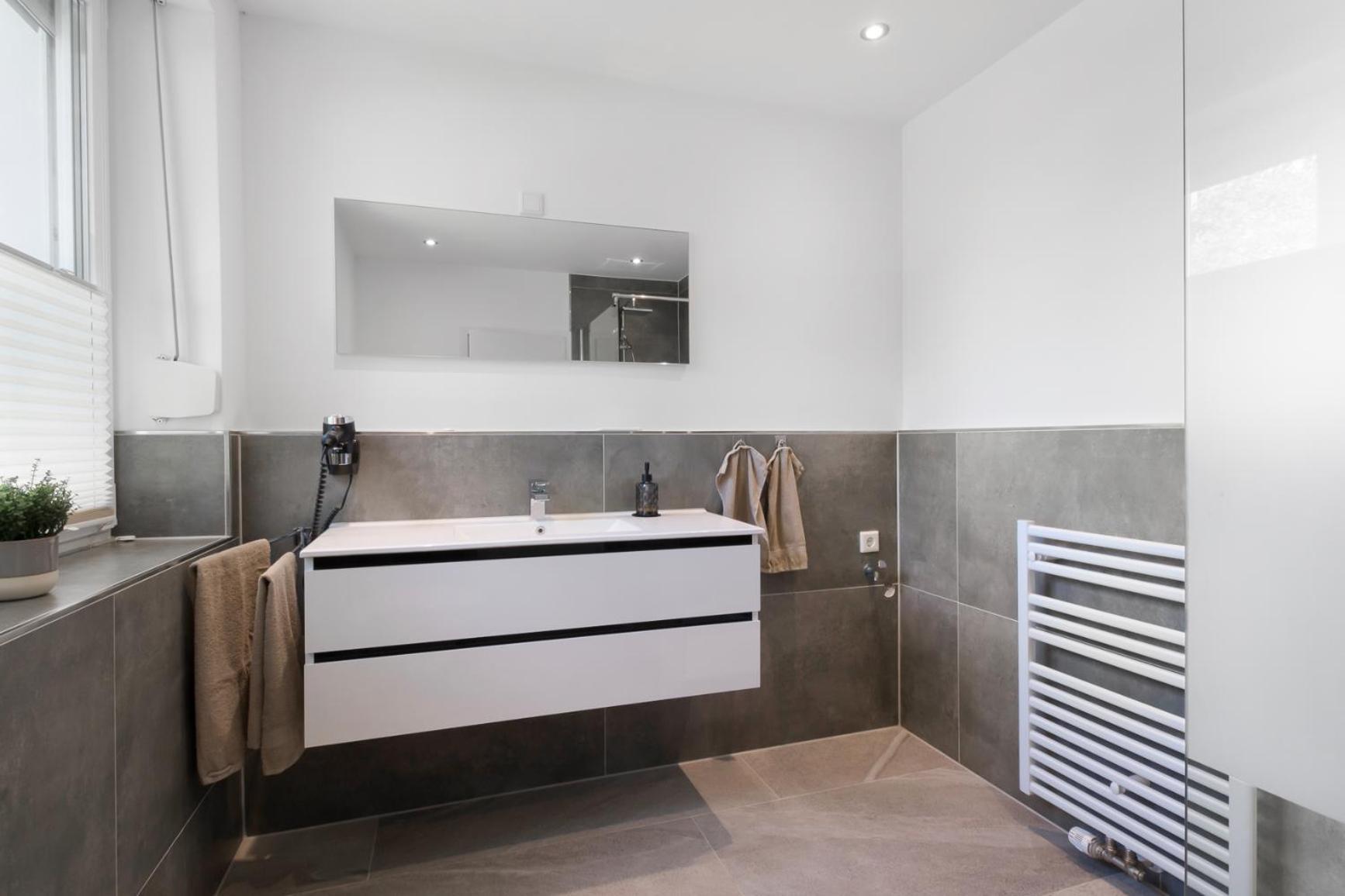 24-7 Living - Modern In With Connection Apartment Waltrop